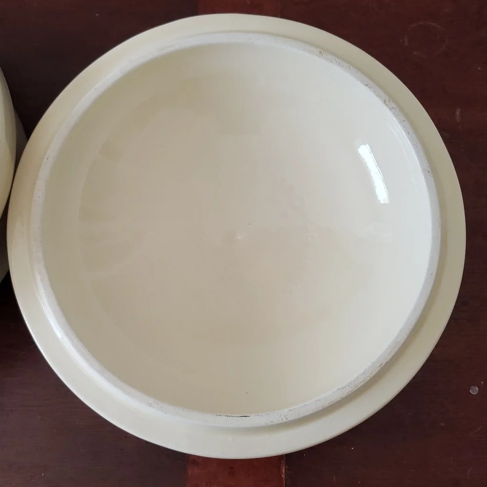 Vintage Treasure Craft The Cook's Nook Covered Cassarole Dish. 2 USA Made